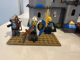 LEGO Castle: King's Castle (70404). 99% complete. Good Condition.