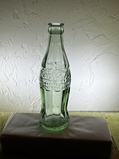 1923 MOST MINT "S " BEAUMONT TEXAS . COCA COLA BOTTLE 2 23