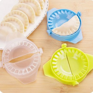 3Pcs/set Dumpling Maker Mold Dough Press Meat Pie Pastry Empanada DIY Mould Tool 3Pcs/set Dumpling Maker Mold Dough Press Meat Pie Pastry Empanada DIY Mould Tool
