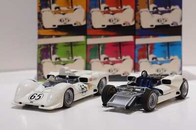EXOTO 1965 CHAPARRAL 2E GIFT SET #65 PHIL HILL 1ST LAGUNA