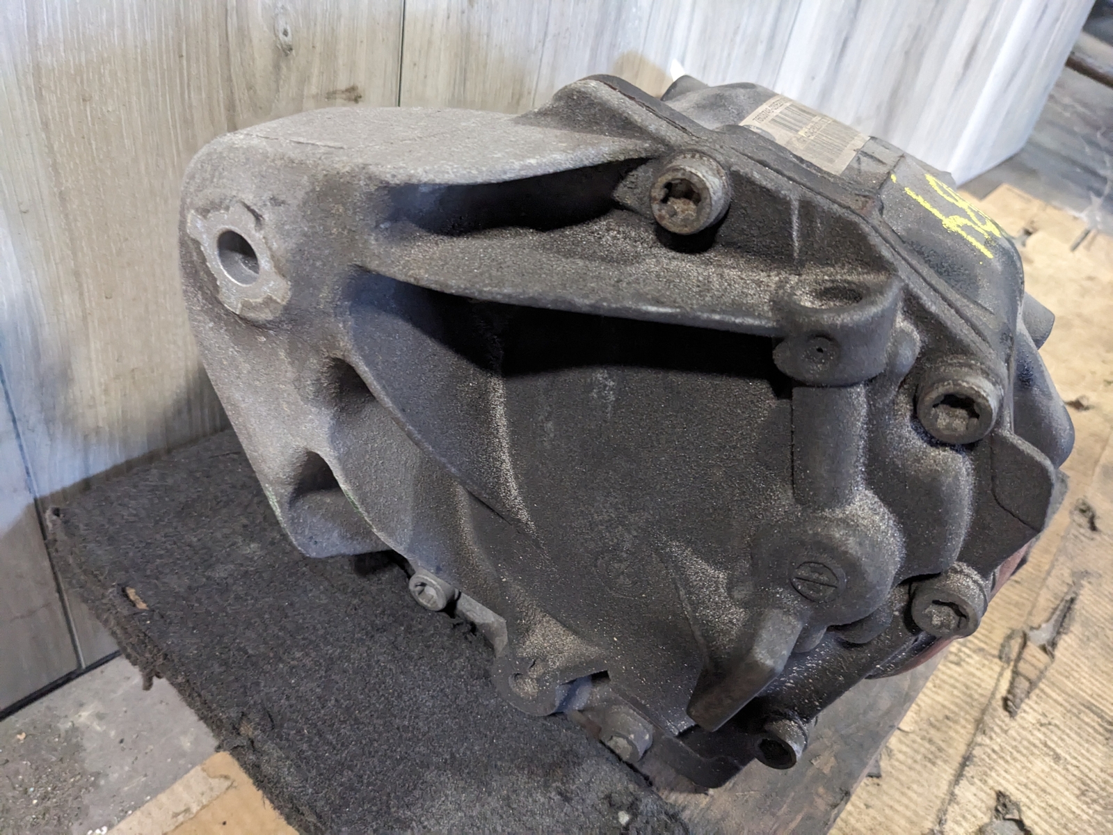 1218 OEM BMW F20 F22 F30 F32 F36 Differential Axle Carrier Ratio 3.15