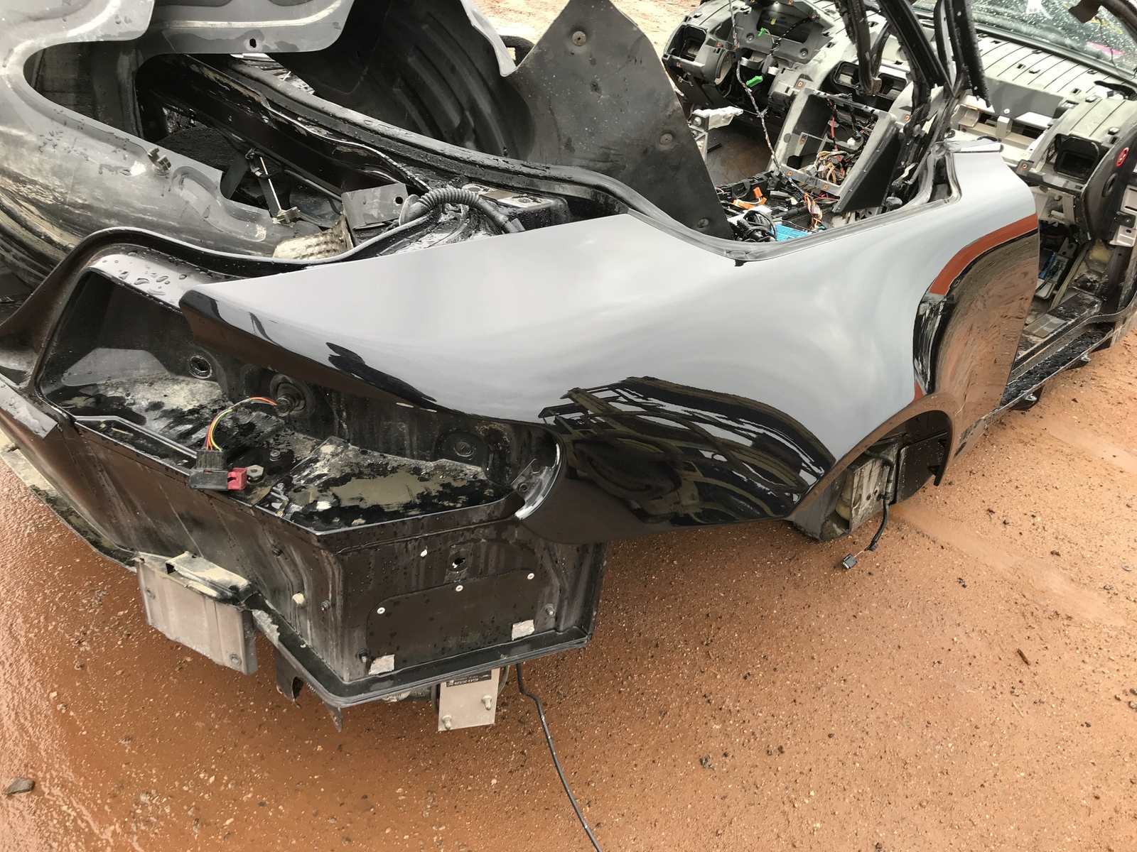 09-16 ASTON MARTIN V8 VANTAGE QUARTER PANEL CONVERTIBLE CUT OEM RIGHT RH PASS