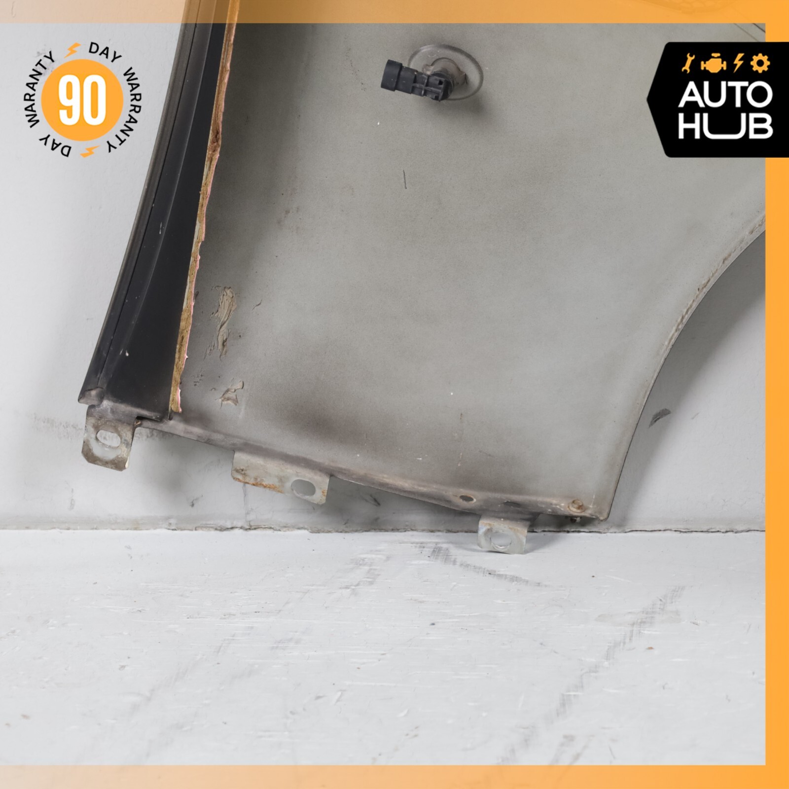 03-13 Maserati Quattroporte M139 Left Driver Side Fender Assembly Black OEM