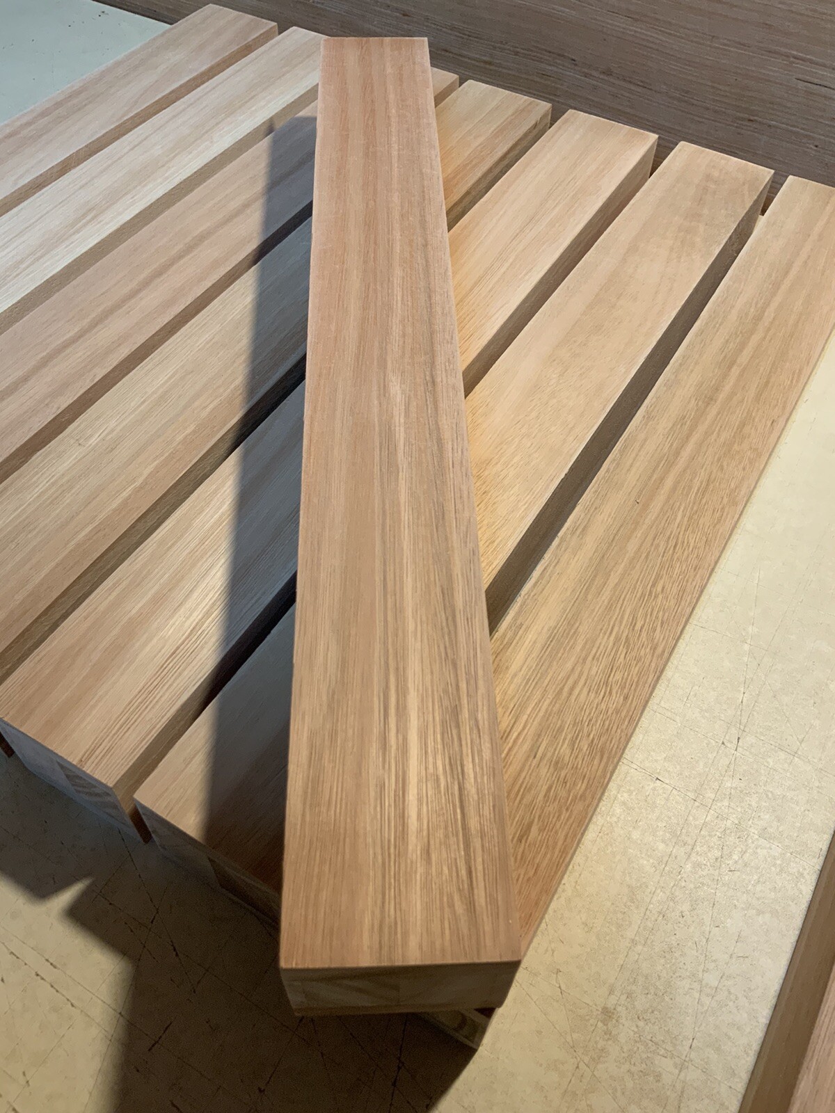 Red Grandis Hardwood Offcuts 12 Pieces 300 x 60 x 54mm (793) eBay