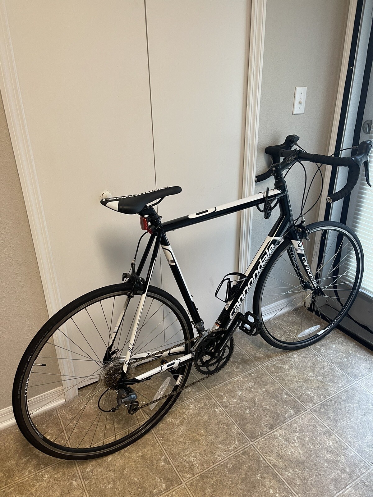 Cannondale Synapse Carbon 4 Tiagra Road Bike 61cm Retail $2600