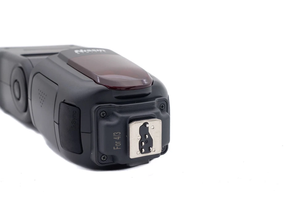 Flash de montaje en zapata Nissin Di700A para Olympus, Panasonic Micro Cuatro tercios. NUEVO Foto 4 de 4