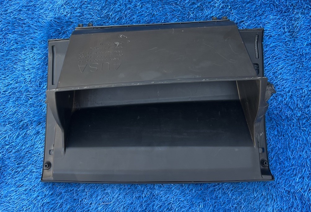 2013-2018 Toyota RAV4 Glove Box Glovebox Assembly Black OEM 55550