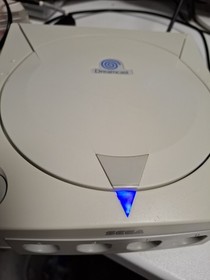 SEGA DREAMCAST CONSOLE MULTI REGION & HDMI WITH CONTROLLER VMU RUMBLE & 9 GAMES
