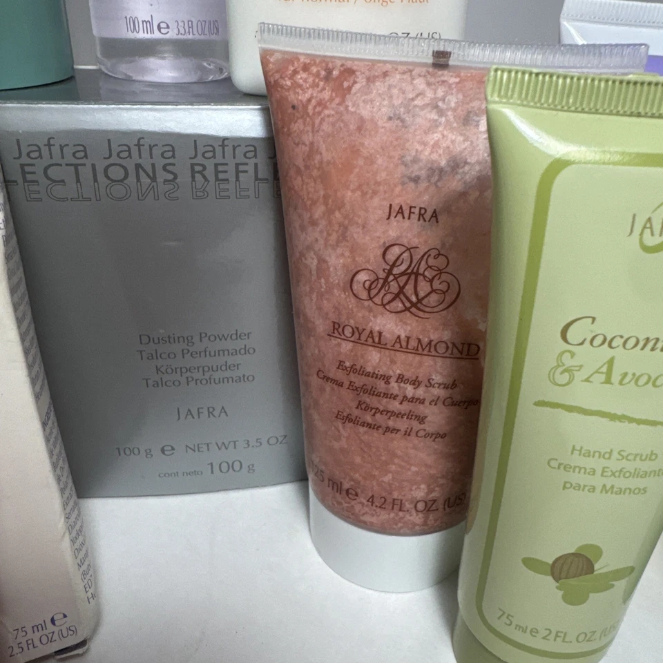 Jafra Varios Artículos 13 Productos Y Reloj Foto 4 de 4