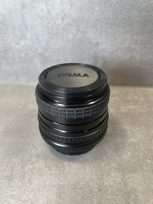 Sigma Super-Wide II 24mm f/2.8 Objektiv | Canon FD | Leichter Glaspilz