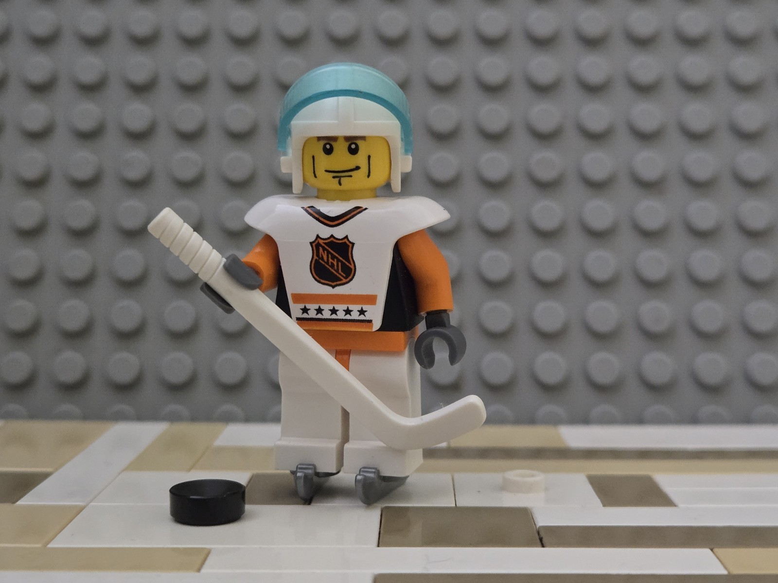 LEGO Hockey Player F Minifigure - 3578 NHL Championship Challenge #6