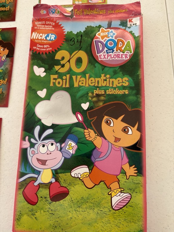 2008 American Greetings - Dora the Explorer - 34 Foil Valentines + some Stickers