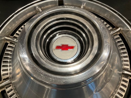 1966 CHEVY IMPALA, BEL AIR 14" WHEEL COVERS, HUBCAPS, SET OF 3 - Picture 3 of 9