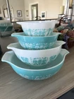 Pyrex Amish Butterprint Cinderella Mixing Nesting Bowls Turquoise Set of 4