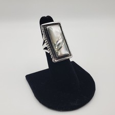 Sterling Silver 925 Mother of Pearl Inlay Native American Cocktail Ring Size 6