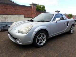 TOYOTA MR2 1.8 VVT I ROADSTER CONVERTIBLE INCLUDING HARDTOP.