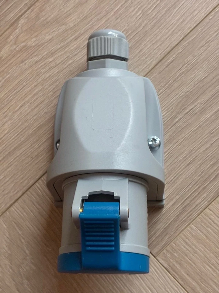 Protection Plug CEE 230v/16a Socket IP44 Protection Plug for Industrial Use - Image 3 of 4