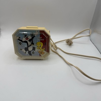 1997 Westclox Sylvester Tweety Looney Tunes Alarm Clock Works USA