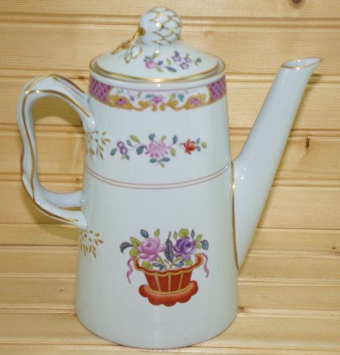 Spode Lord Calvert Y5351 Coffee Pot with Matching Lid, 7", 4 Cups - Picture 4 of 11