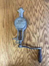 Shepard’s Lightning 4 Qt Ice Cream Vintage Hand Crank