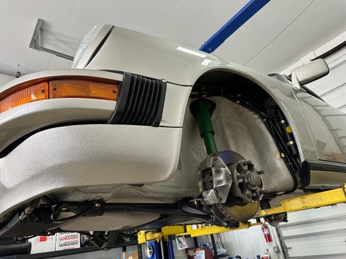 1982 Porsche 911 Porsche Zinc Metallic color code is 956 - Picture 37 of 40