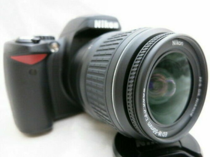 Nikon D40X 10.2MP digital SLR camera w. AF-S 18-55mm lens