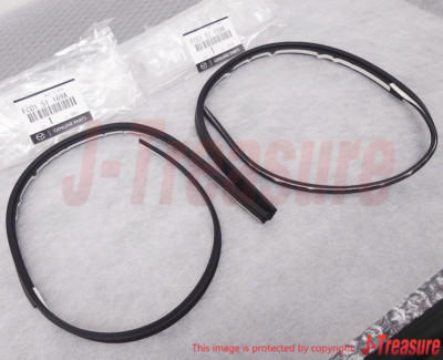 MAZDA RX-7 RX7 FC3S Genuine Rear Tail Light Lamp Weather Strips Right & Left OEM