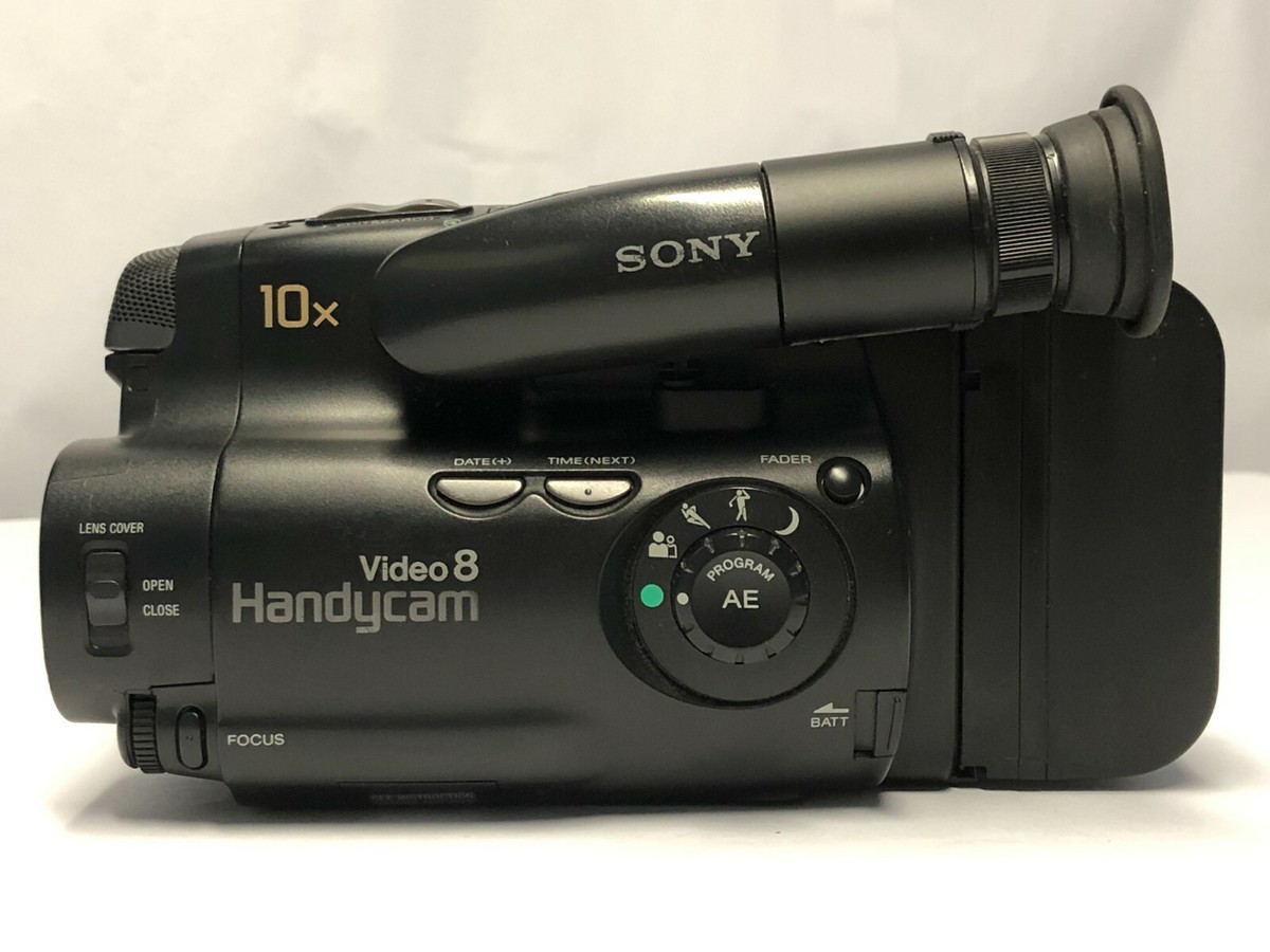 SONY CCD-TR303 Video8 ビデオカメラ ハンディカム Sony Handycam CCD-TR303 Video8 Camcorder and Case Not Tested | eBay
