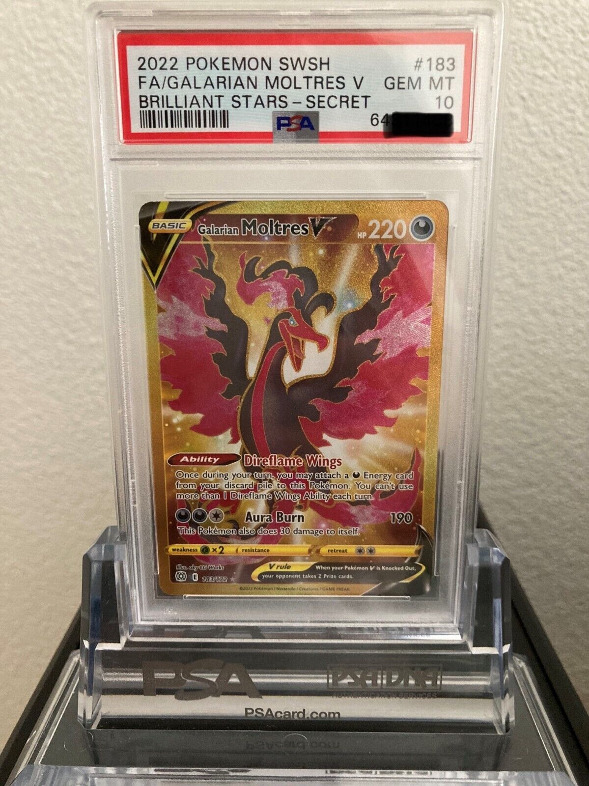 Galarian Moltres V CGC 9 Holo (0073) 183/172 - Pokemon Graded Cards »  Brilliant Stars - Graded Power