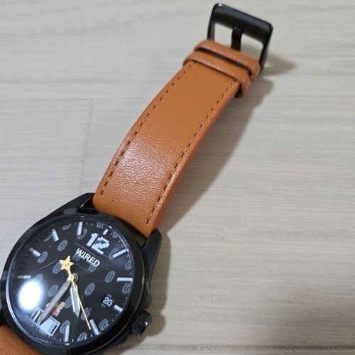 WIRED x Super Mario Bros. Limited Edition Model AGAK702 Analog Quartz Watch used - Picture 5 of 11