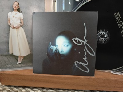 アリアナ・グランデ　直筆サイン入りCD　Ariana Grande - FULL Ariana Grande Eternal Sunshine Deluxe Brighter Days Ahead SIGNED