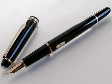 Montblanc Meisterstuck Classique 144 Fountain Pen Black GT 14K F Nib W.-Germany