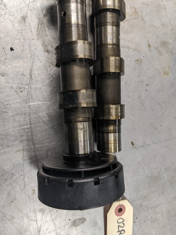 Right Camshafts Pair Set For 08-09 Mercedes-Benz C230  2.5 - Image 2 of 4