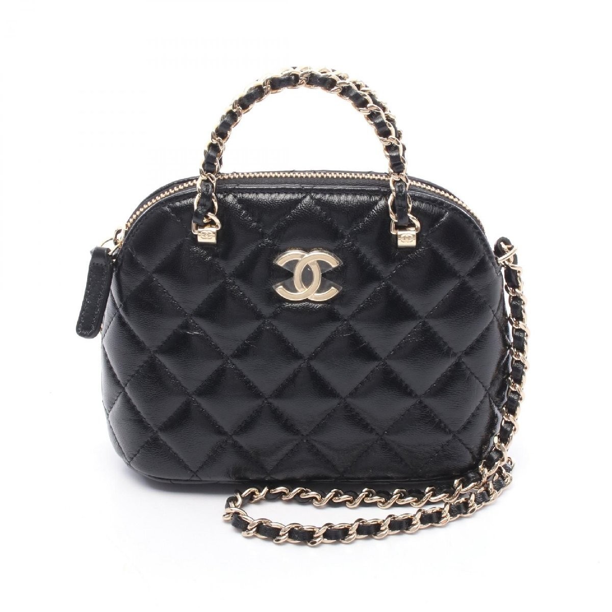 Chanel Matelasse Lambskin Shoulder Bag in Black 717308