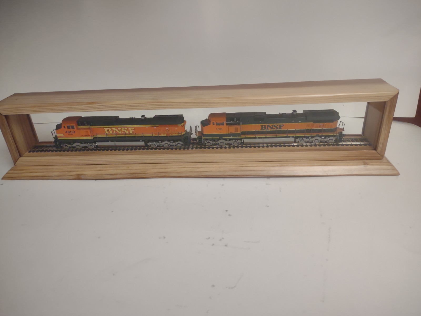 Model Trains Display Case HO Scale. Two Tone Red Wood.