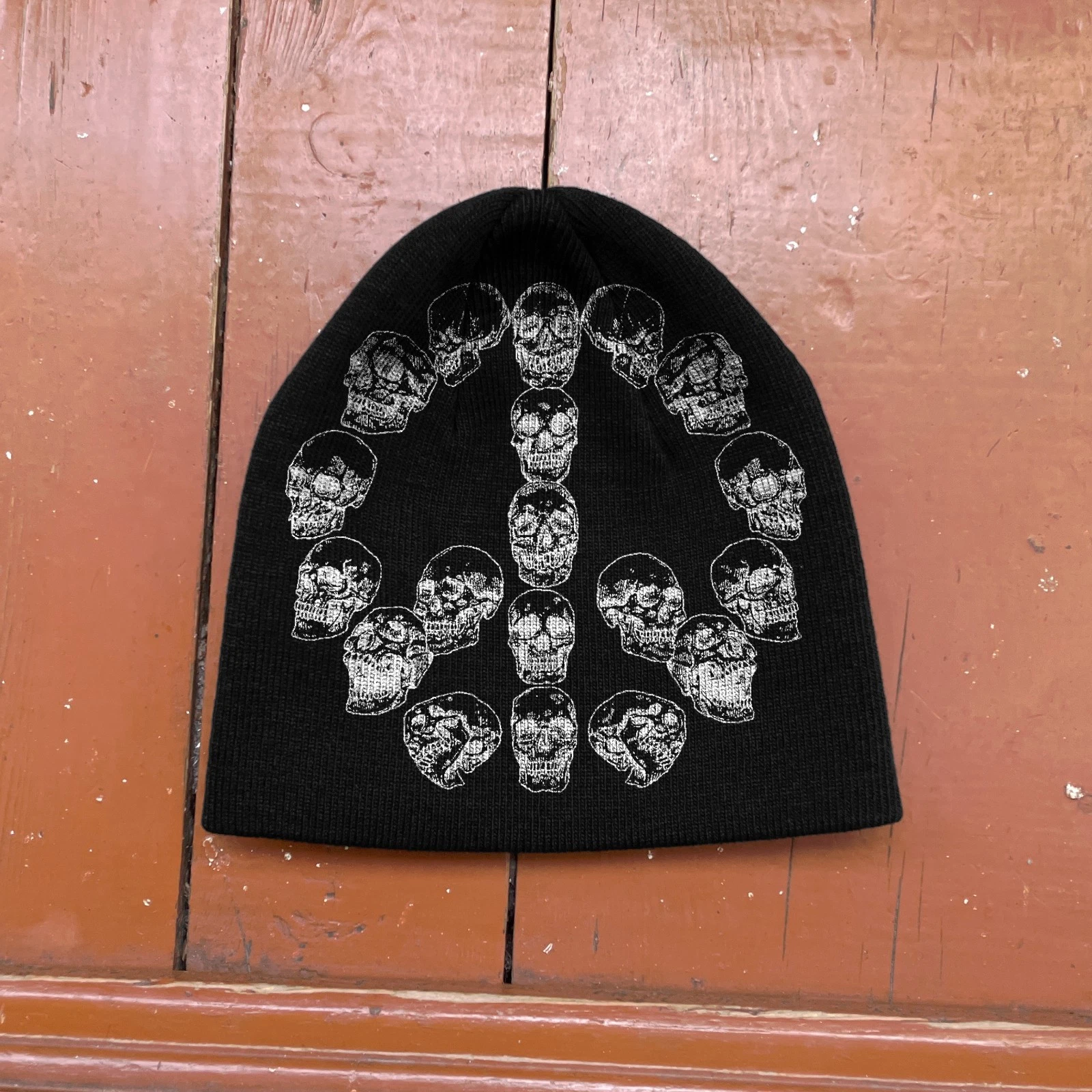 Skull Peace Sign Beanie Hat – Alt Punk Skeletal Grunge Streetwear Black Hat
Opens in a new window or
