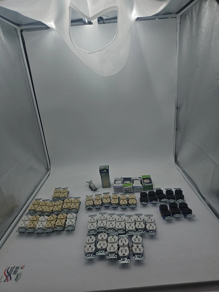 EATON BR20V 20A 120V IVORY White,brown 15a,125volt, RECEPTACLES Tamp Lot Of 45 - Image 2 of 4