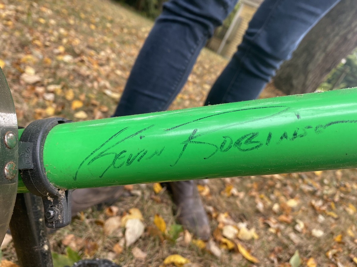 ケビン・ロビンソン サイン入りBMX写真 コンテストの賞 Kevin Robinson SIGNED BMX bike | eBay