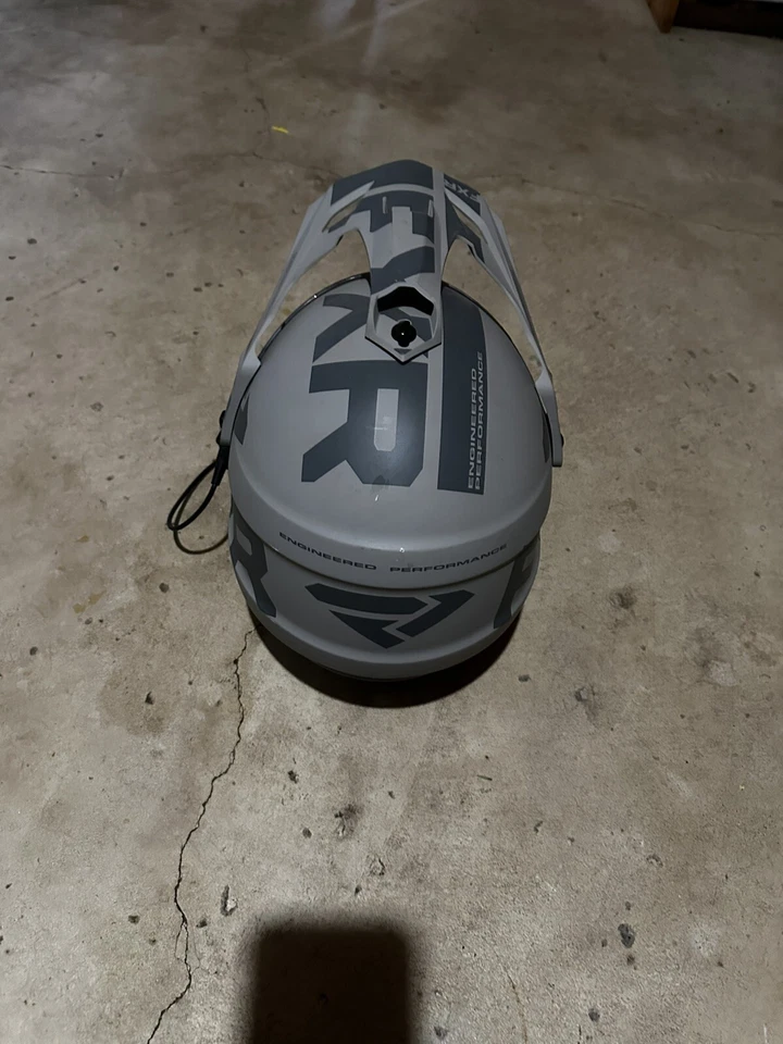 Casco FXR fusion X Foto 3 de 4