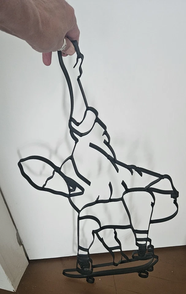 Patinador Patinador Barra Plana Hierro Metal Negro Arte de Pared Escultura 3D 36" Hombre Cueva Foto 4 de 4