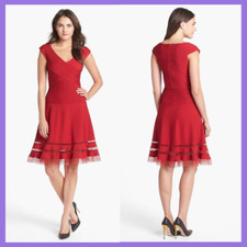 NWT Tadashi Shoji V-Neck Tulle Trim Fit Flare Dress Deep Red SZ Small N428