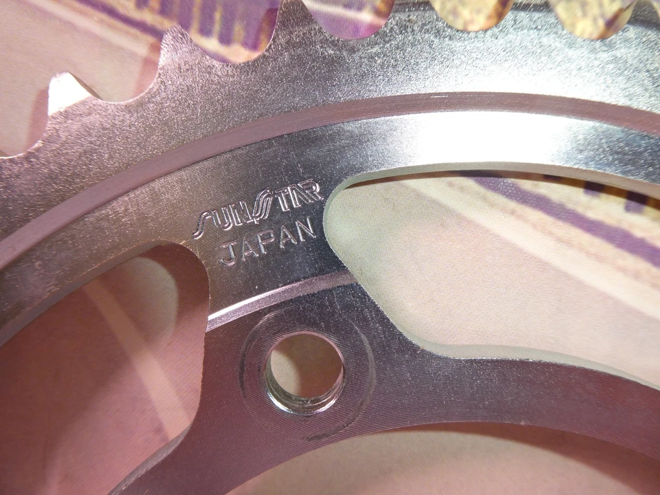 Roda dentada traseira Suzuki GSX R SRAD 750 1998 1999 Sunstar 525 46 dentes 1-4523-46 B2 - Imagem 3 de 4