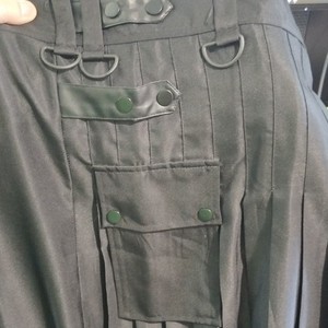 Black Utility Kilt Pleated Cargo Pockets Polyester Gabardine, Unisex XL