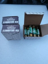 Lot of 27 Cefco REN-60 Renewable Fuse Class H 60 Amps 600 VAC BRAND NEW NOS