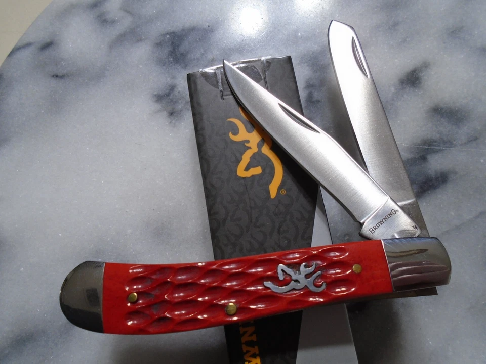 Pasta de faca de bolso Browning Red Jig Bone 2 lâminas caçador BR0547B 4" fechada nova - Imagem 3 de 4