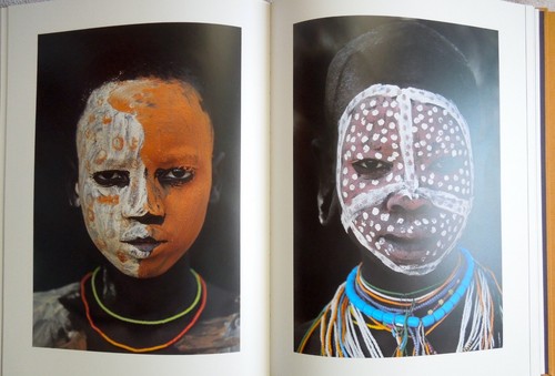 Ethiopia: Peoples of The Omo Valley VOLUMES 1&2 Hans Silvester PHOTOGRAPHY - Picture 8 of 8