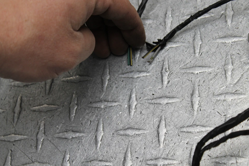 2006 KAWASAKI NINJA 650R EX650A ЖГУТ ПРОВОДОВ ОСНОВНОГО ДВИГАТЕЛЯ ТКАЦКИЙ СТАНОК - Изображение 2 из 4