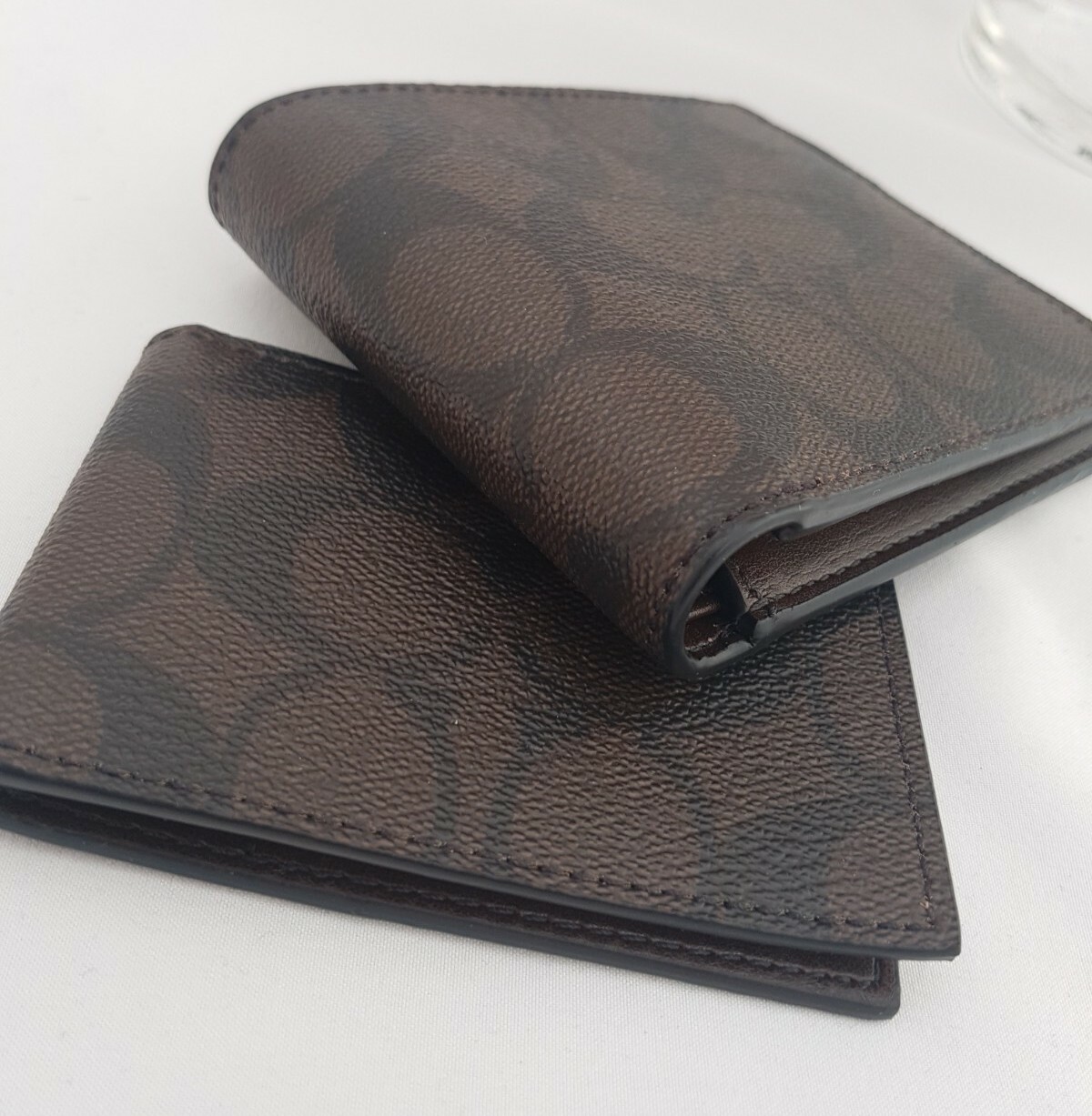 COACH  Men's Mahogany Brown Signature Wallet With ID Holder RRP £185 image 5