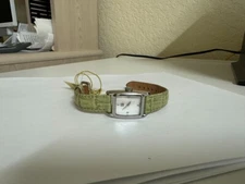 ESQ Quest by Movado MOP  4 genuine diamond dial watch E5341