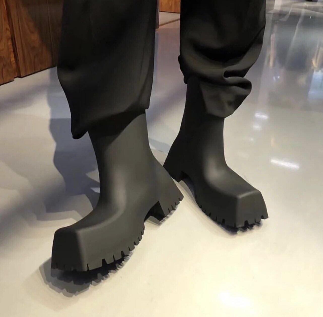 Balenciaga Rubber Trooper Boot US 11